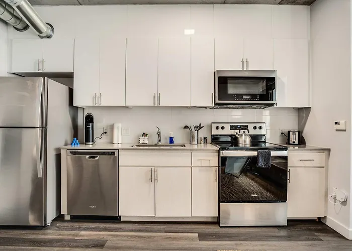 Boulevard Downtown Highrise 1br Sky Pool Parking Gym 11 Apartment Phoenix