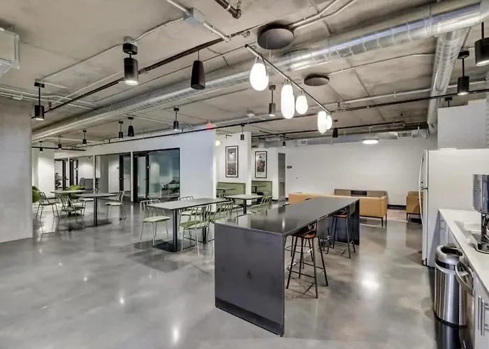 Boulevard Downtown Highrise 1br Sky Pool Parking Gym 11 * Phoenix